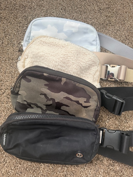 lululemon athletica Handbags - Lululemon Belt Bags x4 🍋